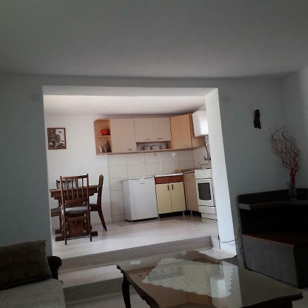 אוהריד Apartment Mirko מראה חיצוני תמונה