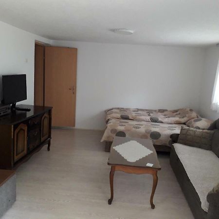אוהריד Apartment Mirko מראה חיצוני תמונה