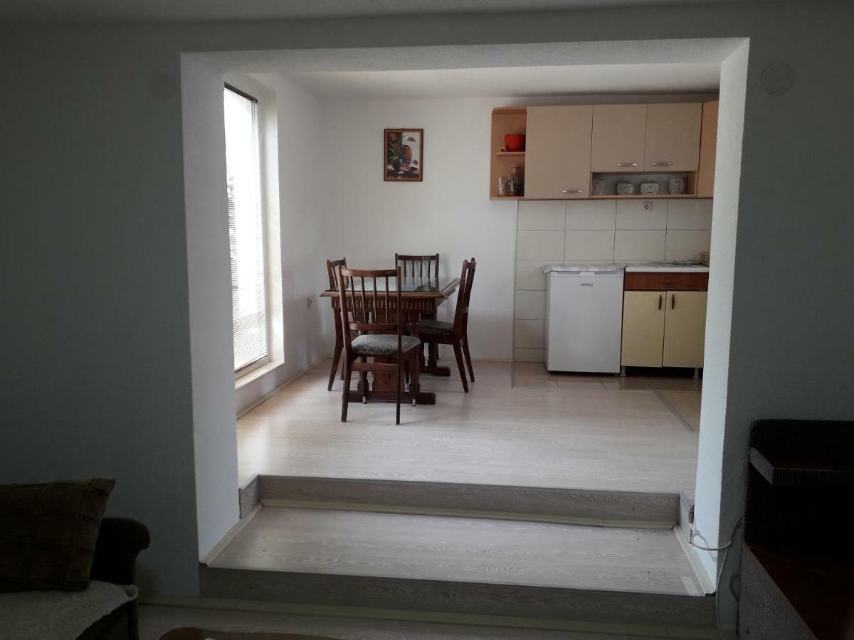 אוהריד Apartment Mirko מראה חיצוני תמונה